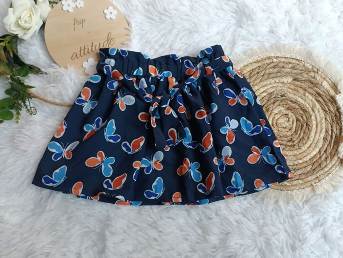 Jupe neuve 3 ans