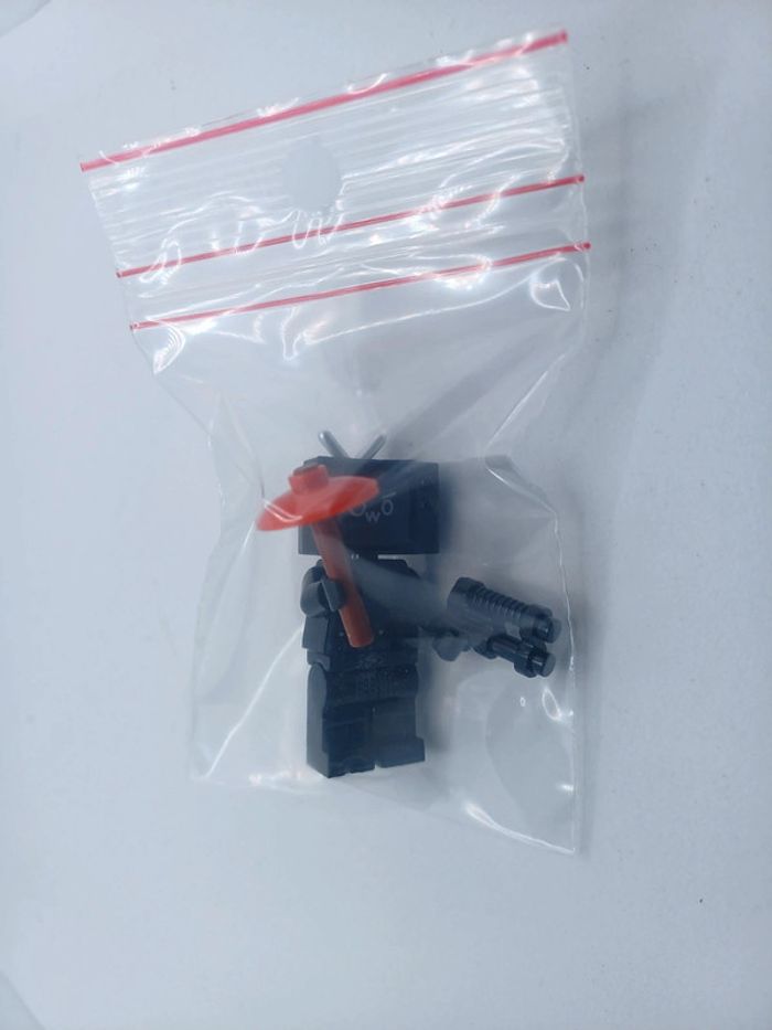 Garde 9-Compatible Lego - photo numéro 2
