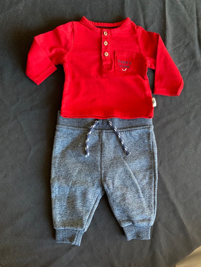 Ensemble Happy Time Jogging bleu & T-shirt rouge 1-3 mois