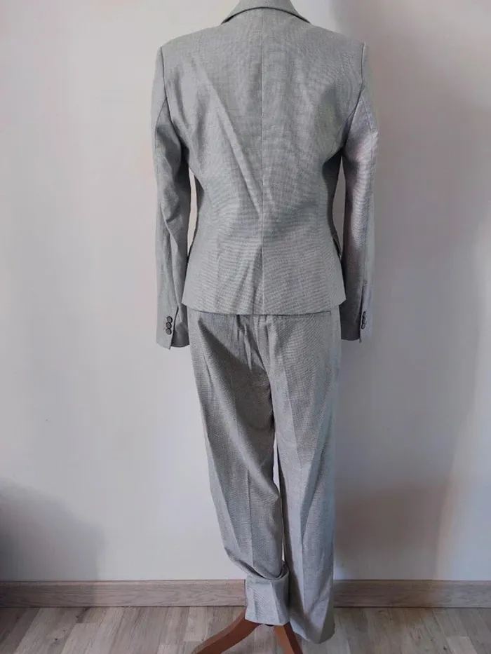 Ensemble gris "Zara" - photo numéro 8
