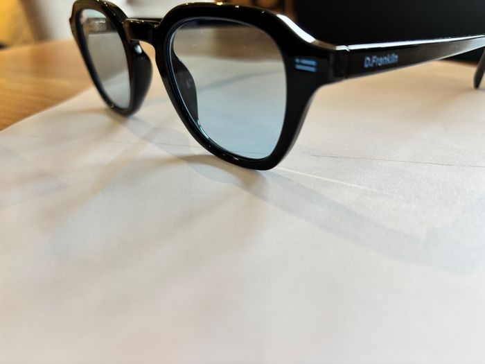 Lunettes de soleil  unisexe - photo numéro 4