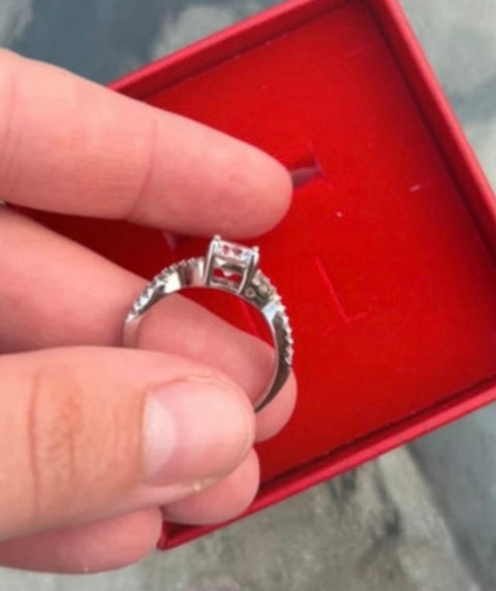 Bague en argent avec pierre - photo numéro 3