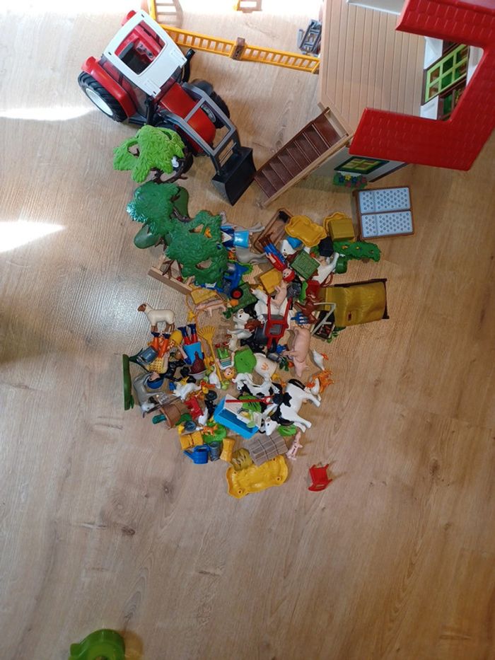Playmobil La ferme. - photo numéro 2