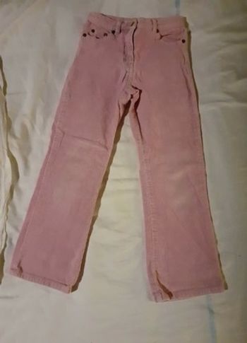 Pantalon en velours côtelé rose