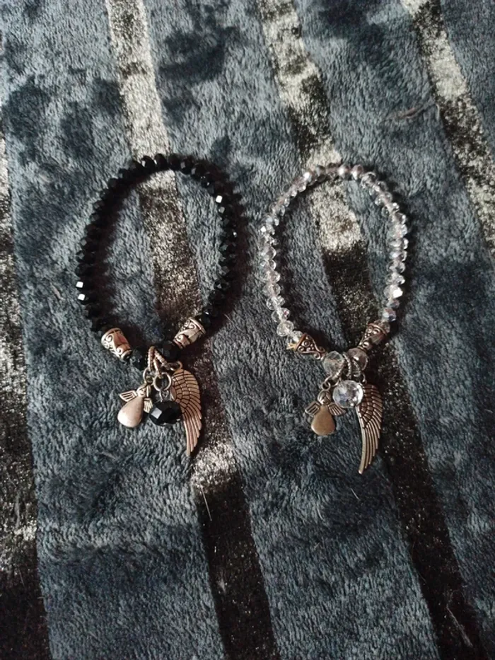 2 bracelets ange - photo numéro 2