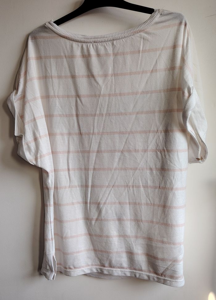 T-shirt blanc Promod à imprimé oiseaux et message “Something beautiful is on the horizon” - photo numéro 4