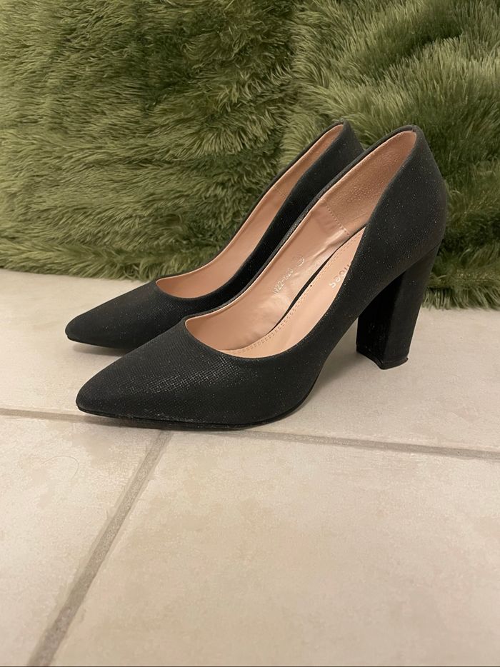 Escarpins noirs