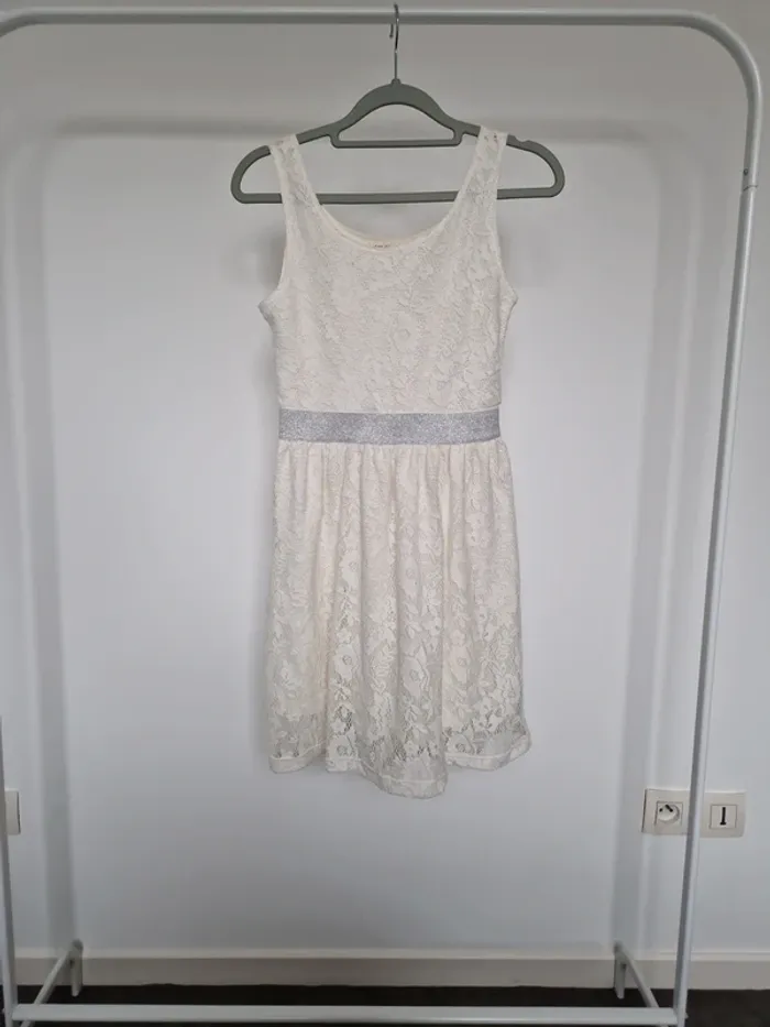 Robe en dentelle