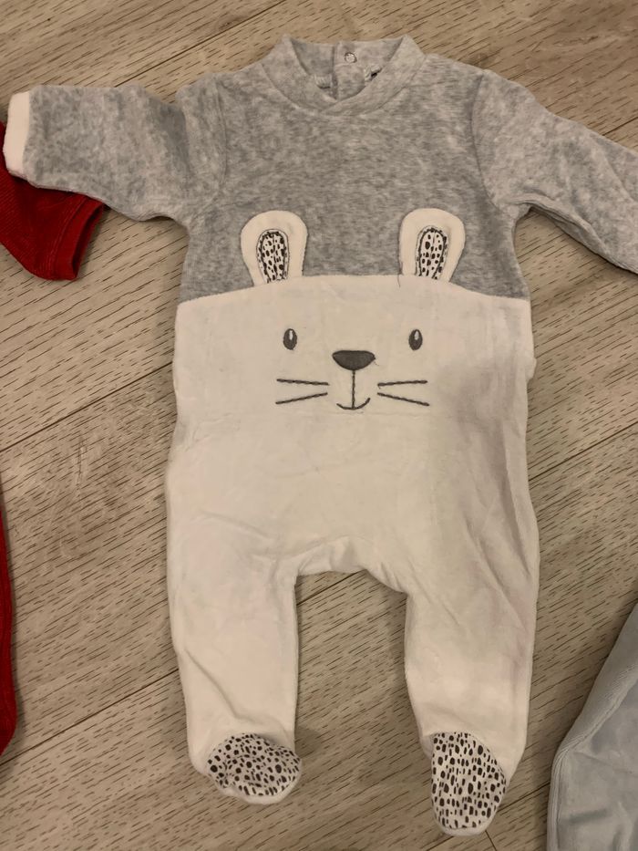 Lot pyjamas 3 mois - photo numéro 6