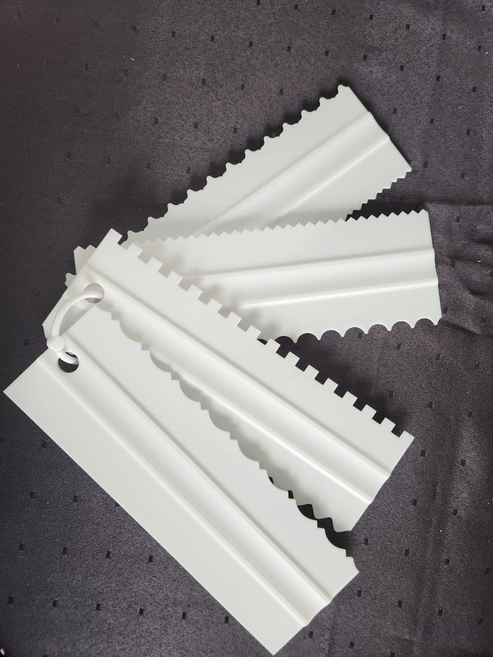 Spatule décoration gâteau