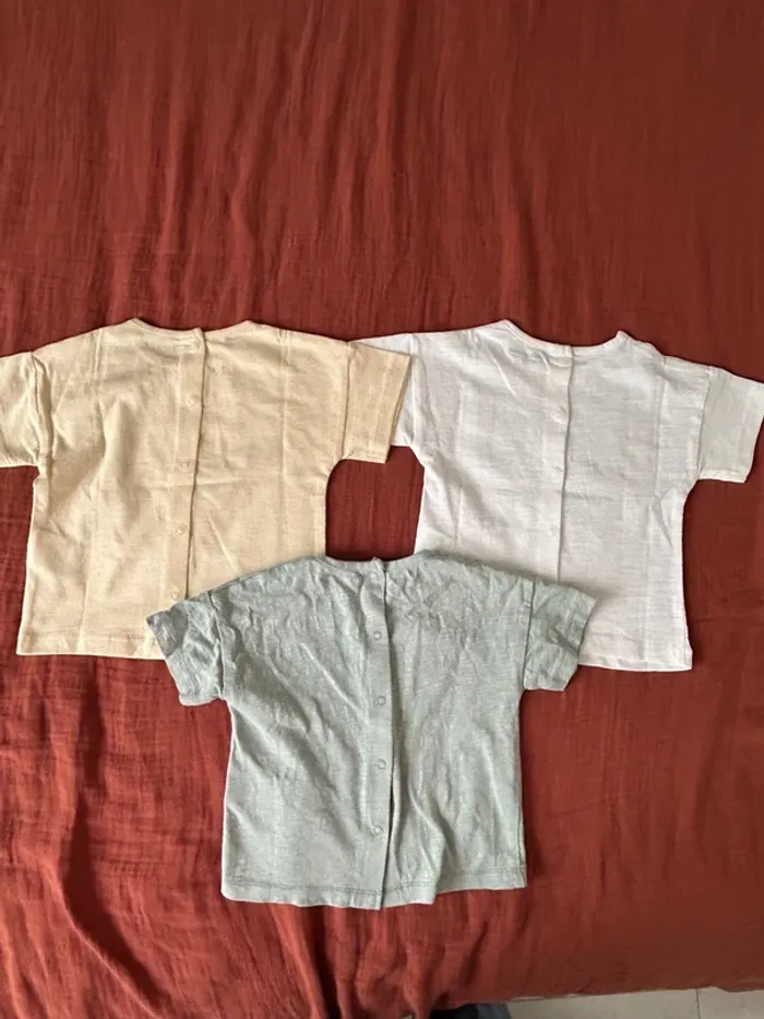 Lot 3 t shirt Verbaudet - photo numéro 2