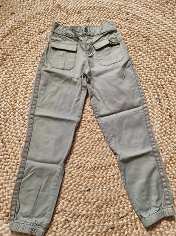 Pantalon vertbaudet kaki 8 ans