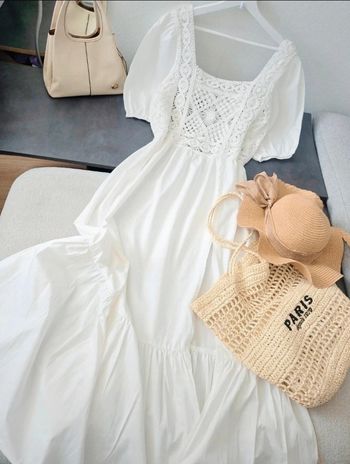 Robe en dentelle asos 