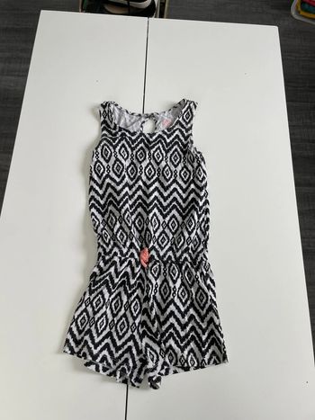 Combinaison short taille 8-10 ans marque Pepperts
