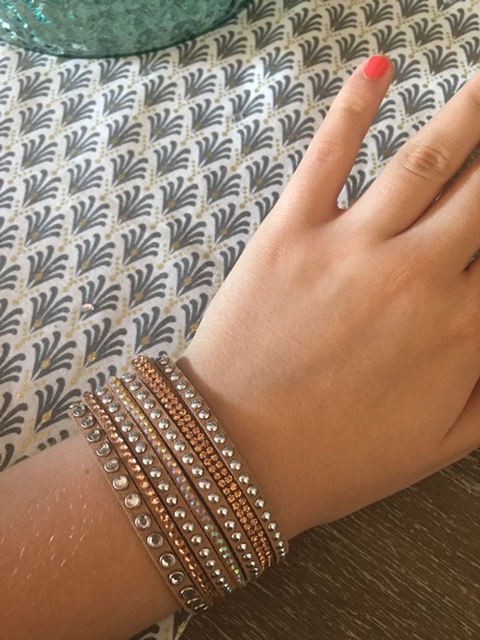 Bracelet Kendall & James Neuf - photo numéro 2