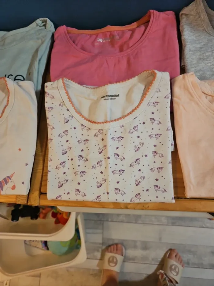 Lot t shirt fille manches courtes 10 ans - photo numéro 3