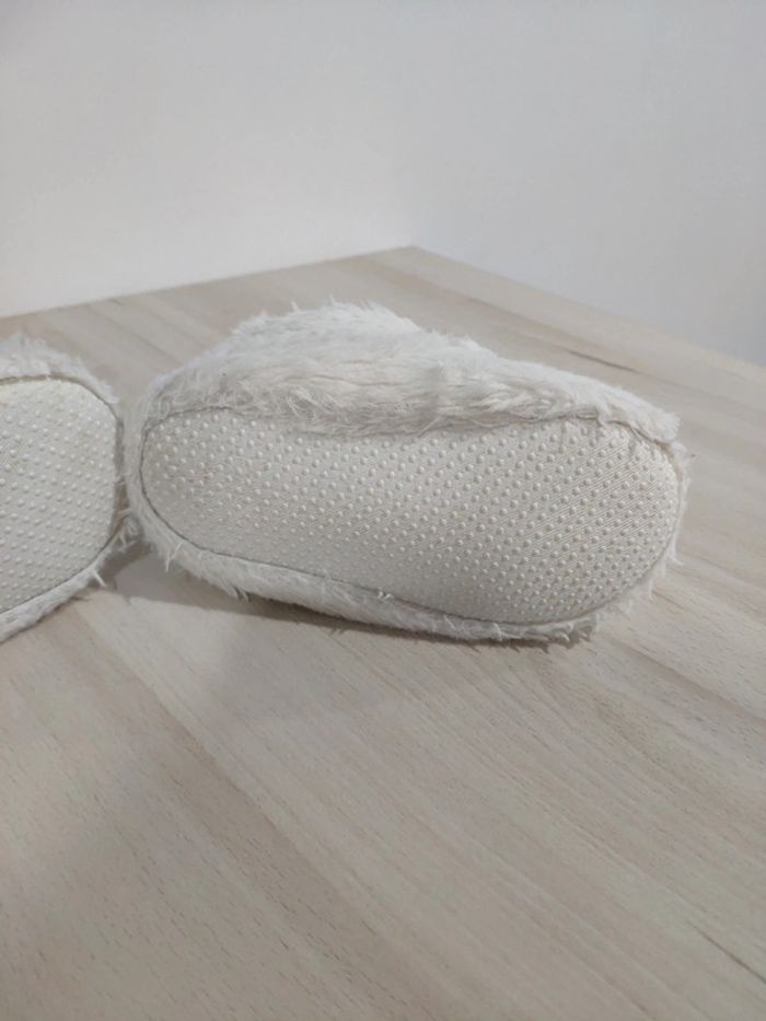 Chaussons soft boa fourrés rennes blancs fille Okaïdi taille 25/26 - photo numéro 6