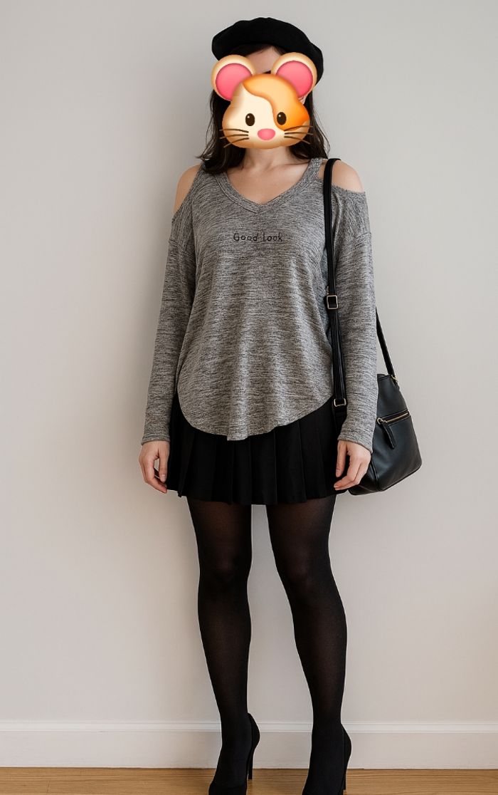 Bershka Pull ML TS/TFr36 - Gris Chiné- Léger avec Epaules Dénudées & Descend sur les fesses en TBE - photo numéro 2