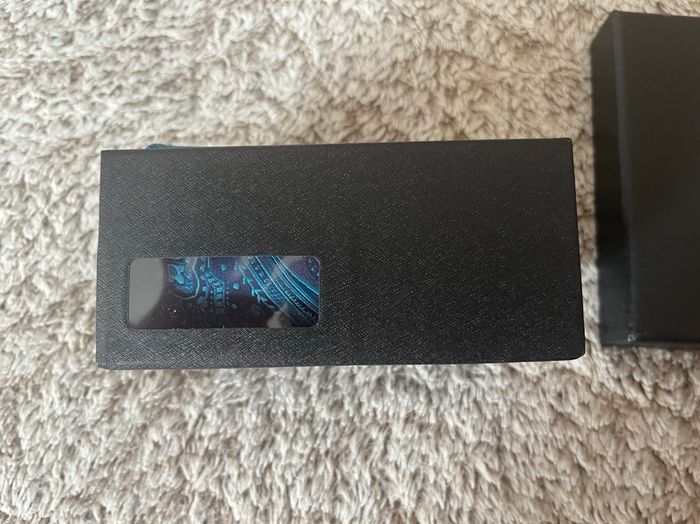 COFFRET ENSEMBLE CRAVATE bleu de chez FASHION & CLASSIC - Coffret à offrir - Coloris bleu et argenté -  l'ensemble comprenant 1 cravate bleue  + 2 boutons de manchette bleu et métal argenté + 1 pince à cravate argenté. - photo numéro 4