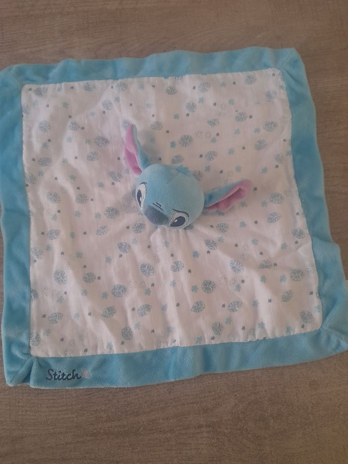 Doudou plat Stitch - photo numéro 2