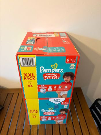 2 packs XXL 84 (soit 168) Pampers Baby Dry Pants T6 (13-19 kg)