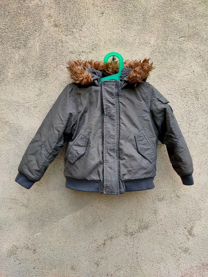 Manteau Kaki Okaïdi taille 3 ans