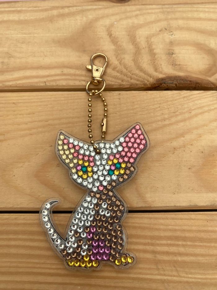 Porte clé recto/verso chat 🐱 en Diamond painting - photo numéro 3