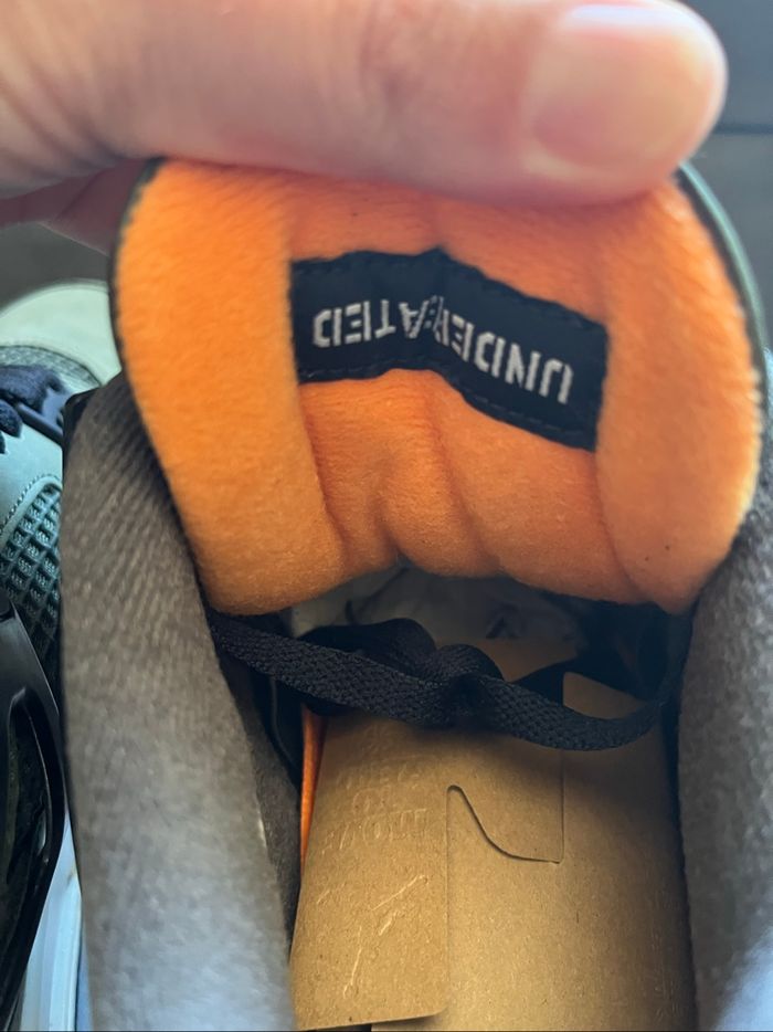 Air Jordan 4 X Undefeated Deep Green 45 - photo numéro 8