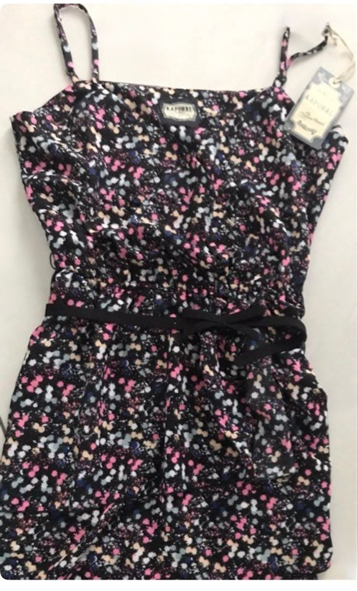 Très belle robe KAPORAL taille L (40) noir avec dessins colorés - photo numéro 8