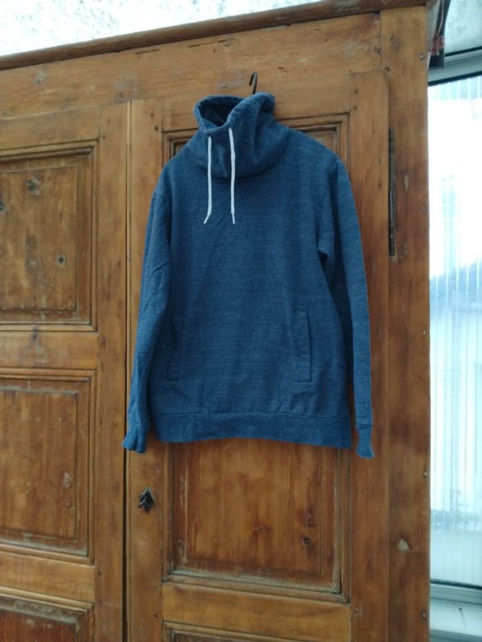 Pull col montant - photo numéro 2