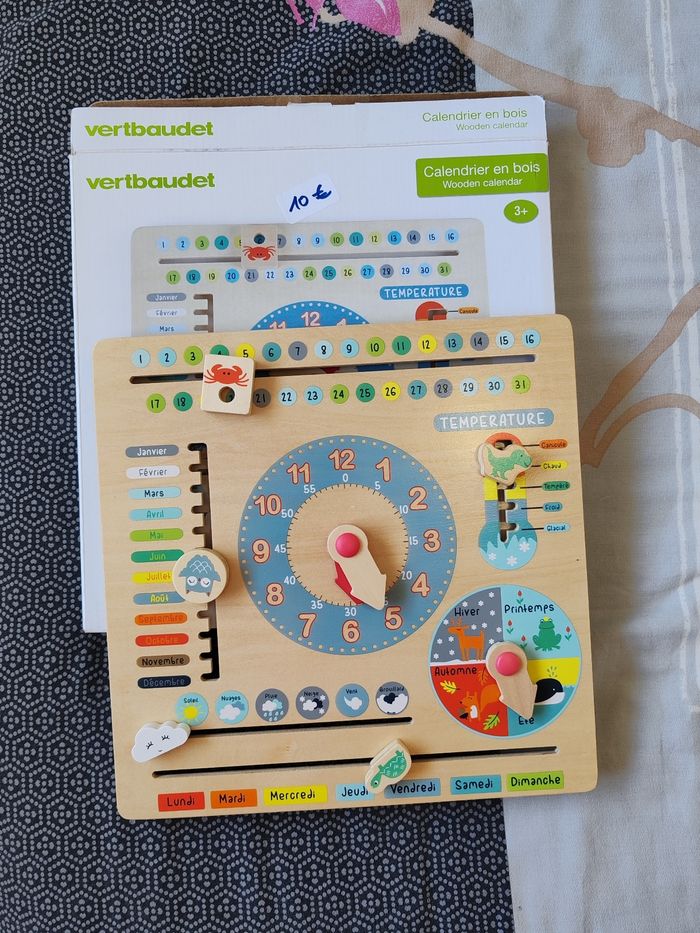 Calendrier en bois