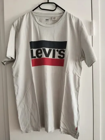 T-shirt Levi's