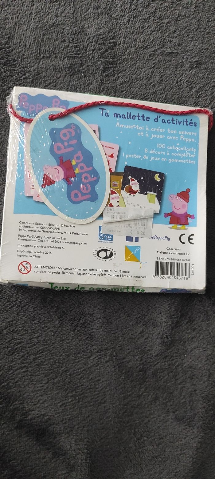 Jeux gommettes Peppa Pig neuf - photo numéro 2