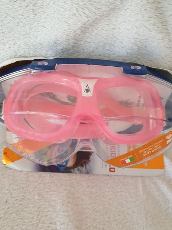 Lunette de natation neuve rose