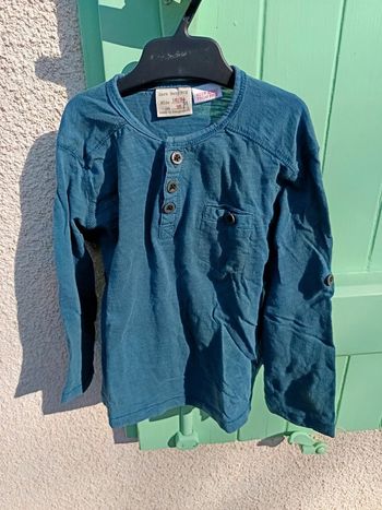 T-shirt à manches