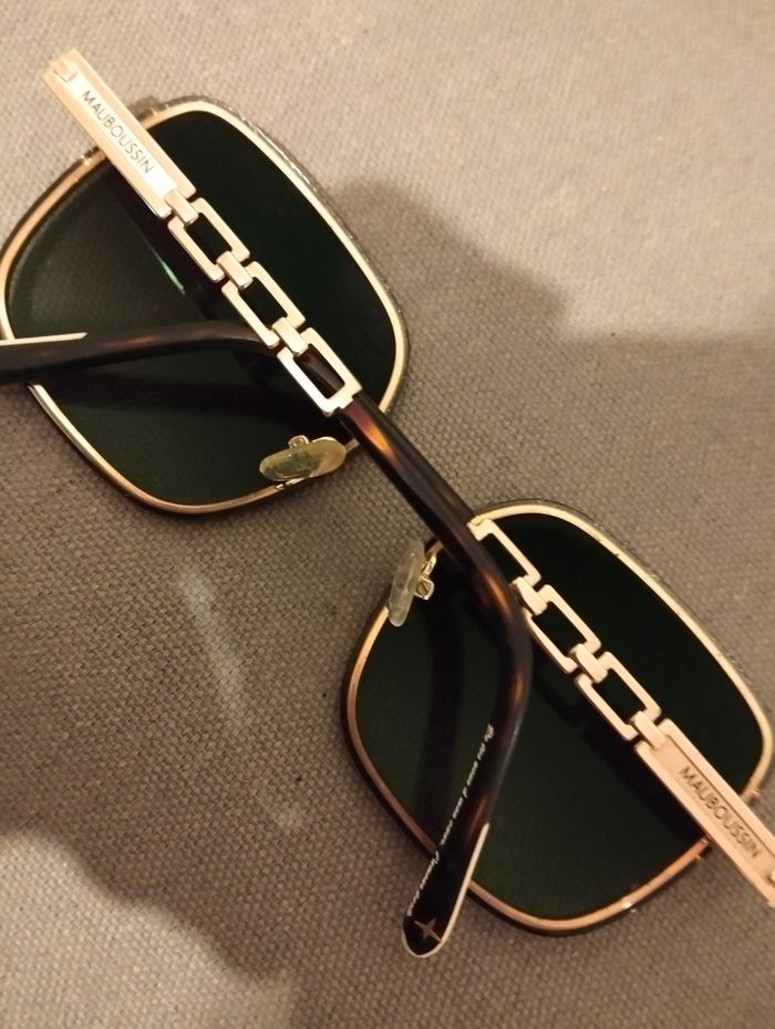 Lunettes de soleil - photo numéro 2