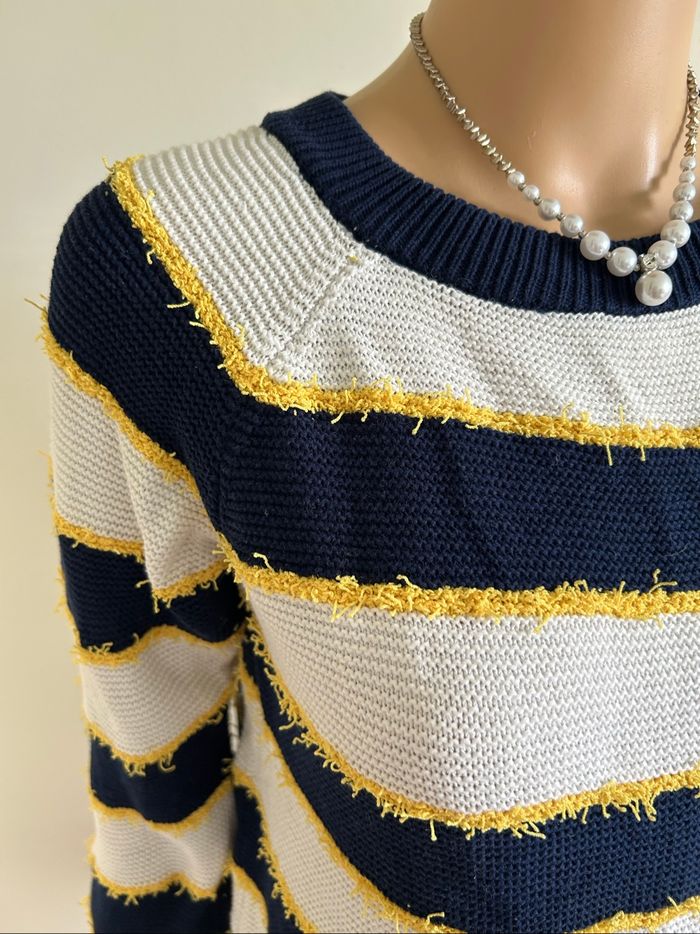 Pull blanc crème et bleu marine Teddy Smith taille S TBE - photo numéro 4