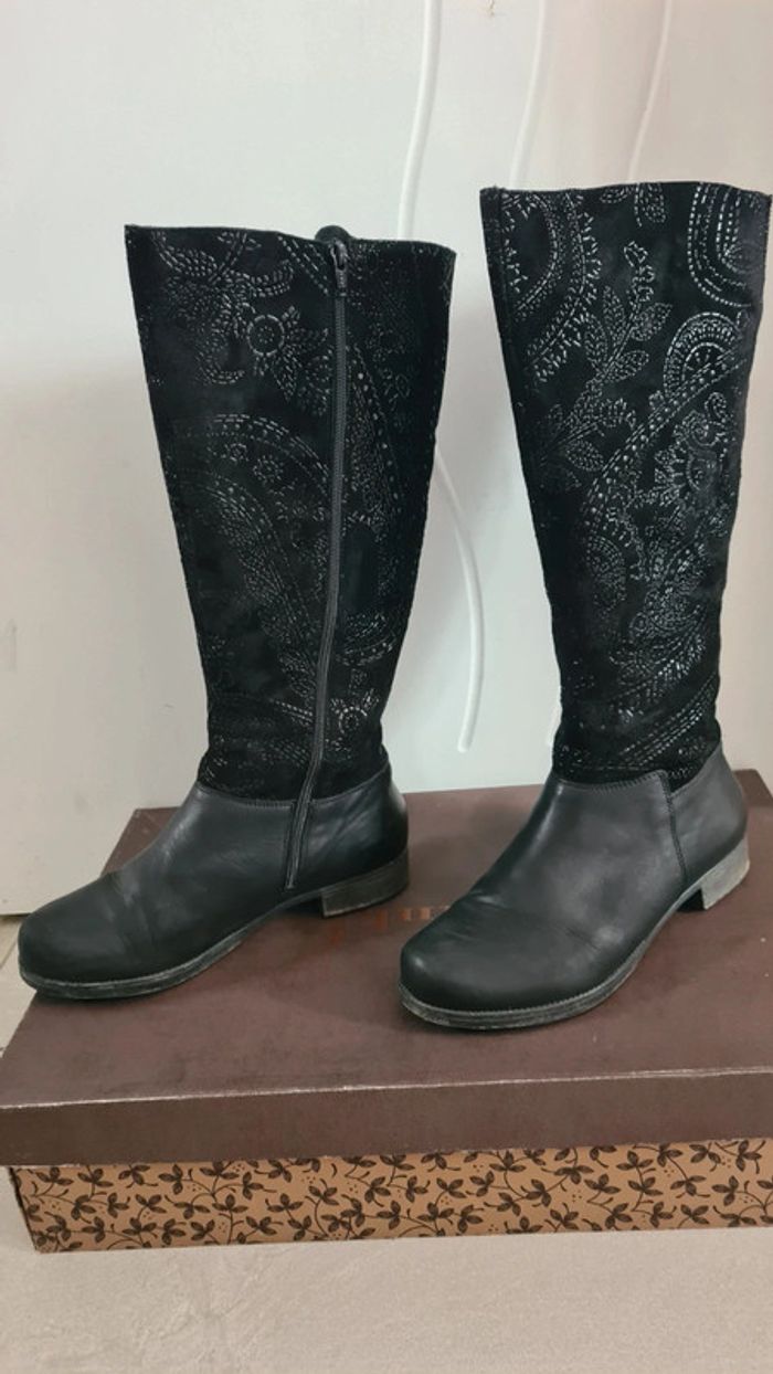 Bottes deux cuirs - photo numéro 3