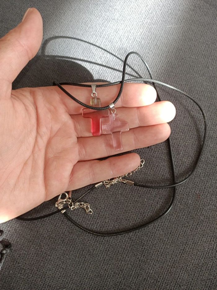 Colliers et pendentifs croix - photo numéro 6