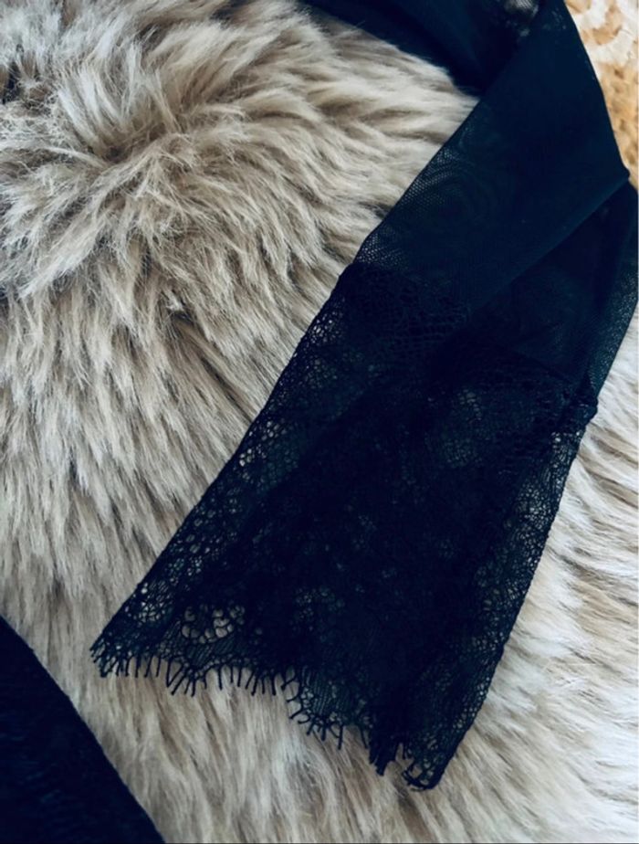 Sublime body dentelle charme push up Victoria’s secret - photo numéro 6