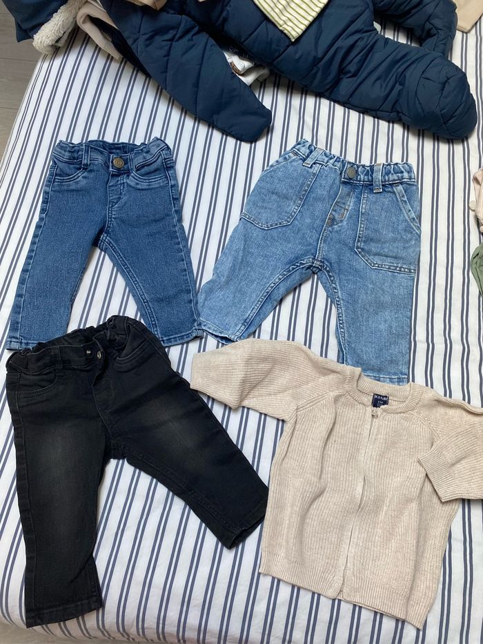 Lot de vêtements bébé garçon 6 mois - photo numéro 2