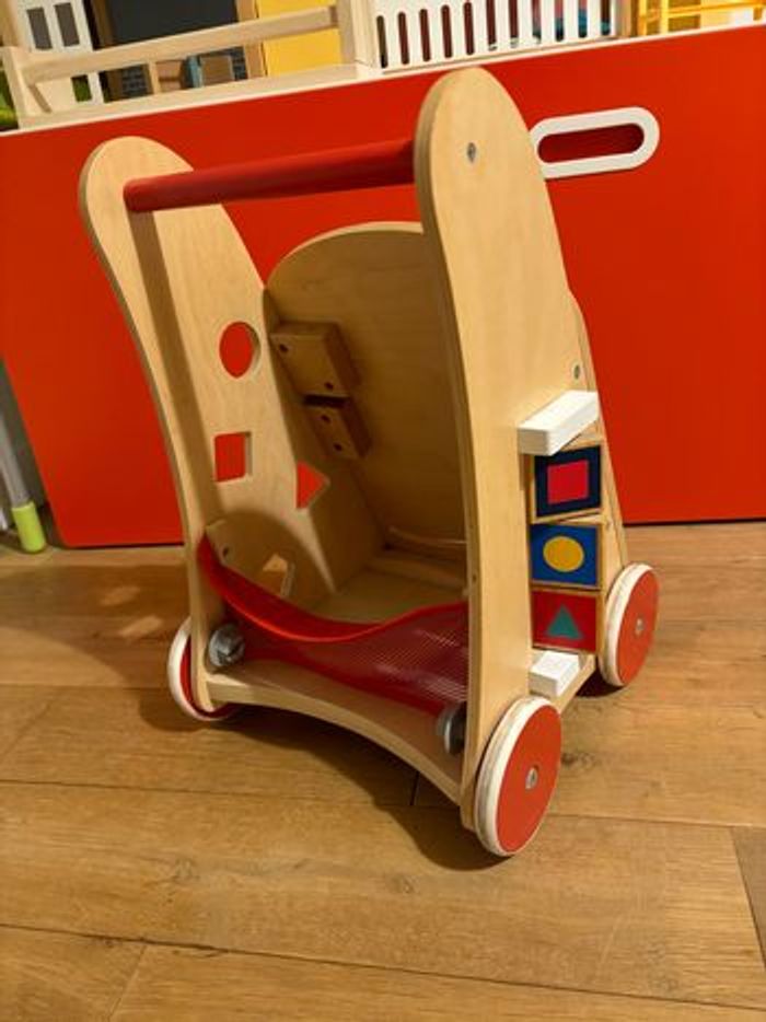 Chariot de marche - photo numéro 3