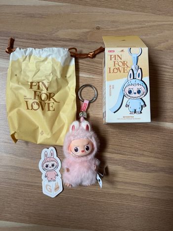 Labubu Pin for Love G