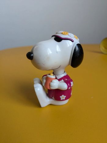 Figurine articulée Snoopy Hawaii