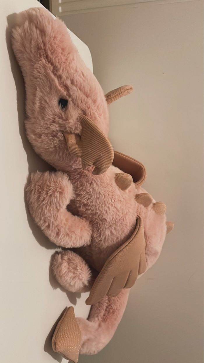Peluche Jellycat Hugue rose dragon 🐉 - photo numéro 5