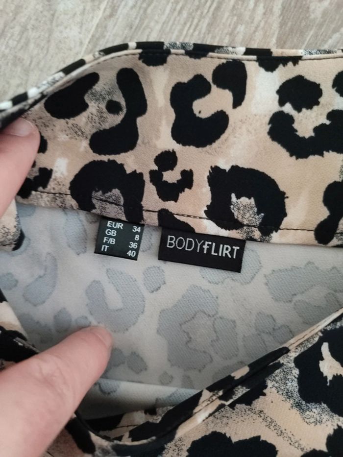 Robe panthère - photo numéro 2