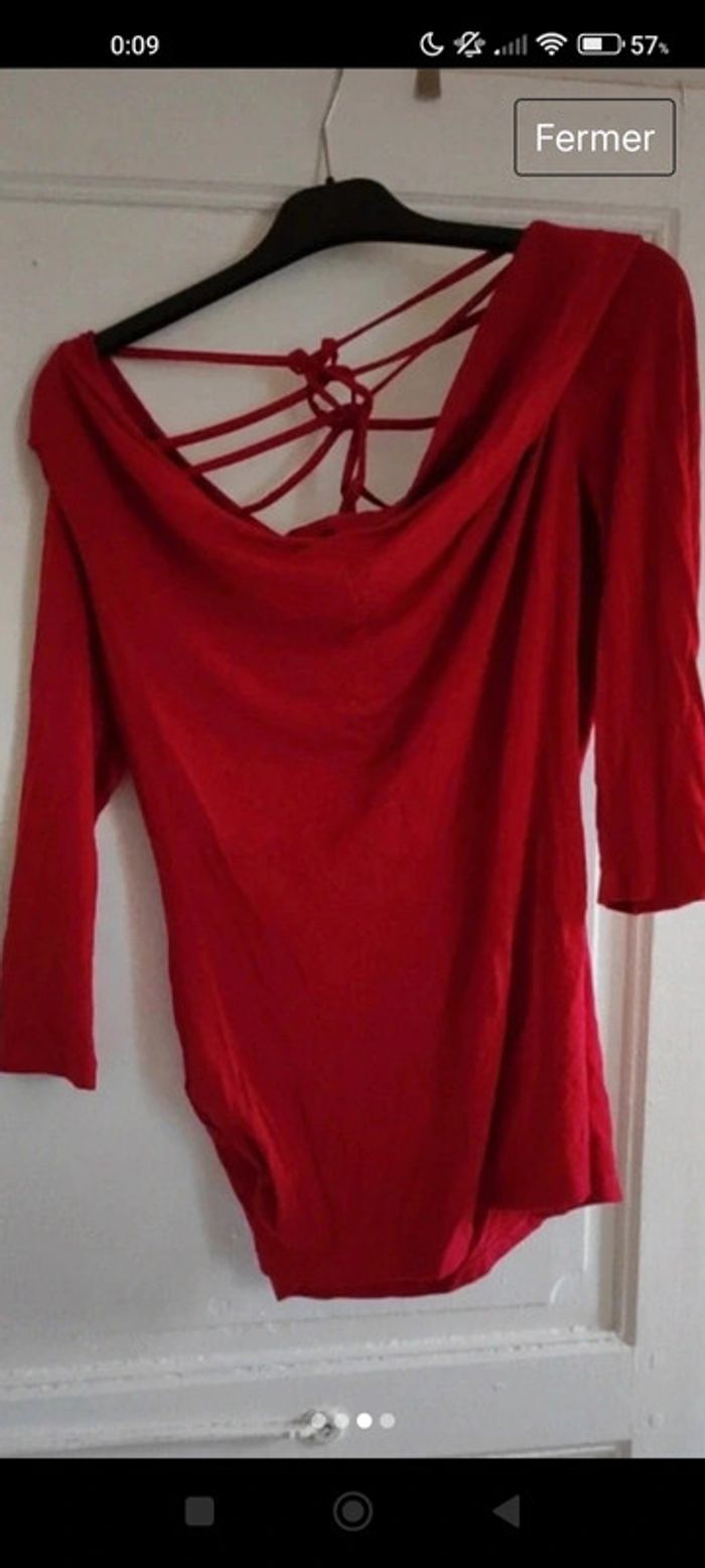 Petit haut rouge - photo numéro 4