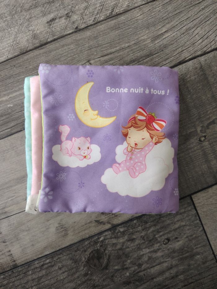 Livre tissu Bonne nuit Charlotte aux fraises - photo numéro 5