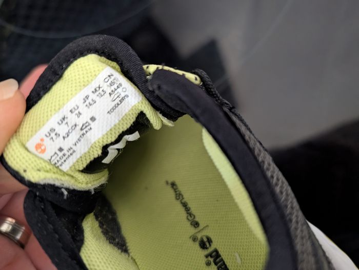 Baskets garçon. Taille 24. Neuf. Timberland - photo numéro 7