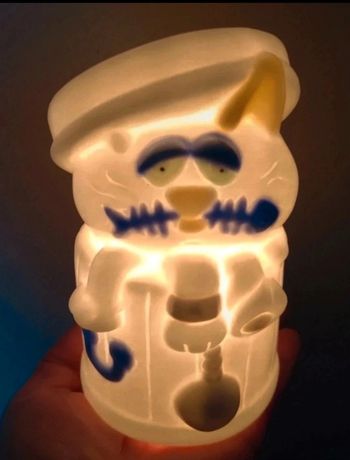 Très belle Lampe /veilleuse vintage année
70
Très bon état : 